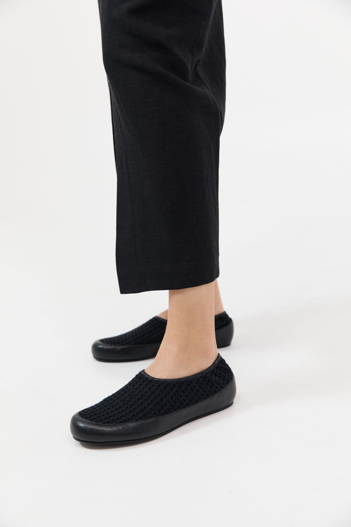 Cotton Grid Flats - Black