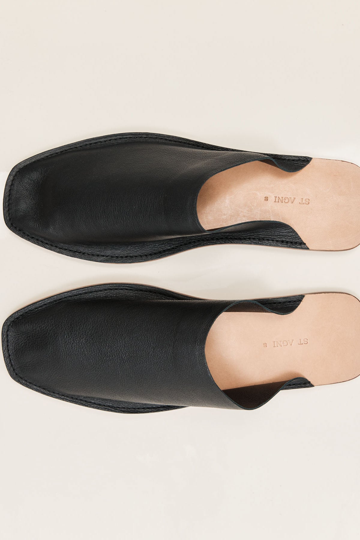 Lounge Slides - Black