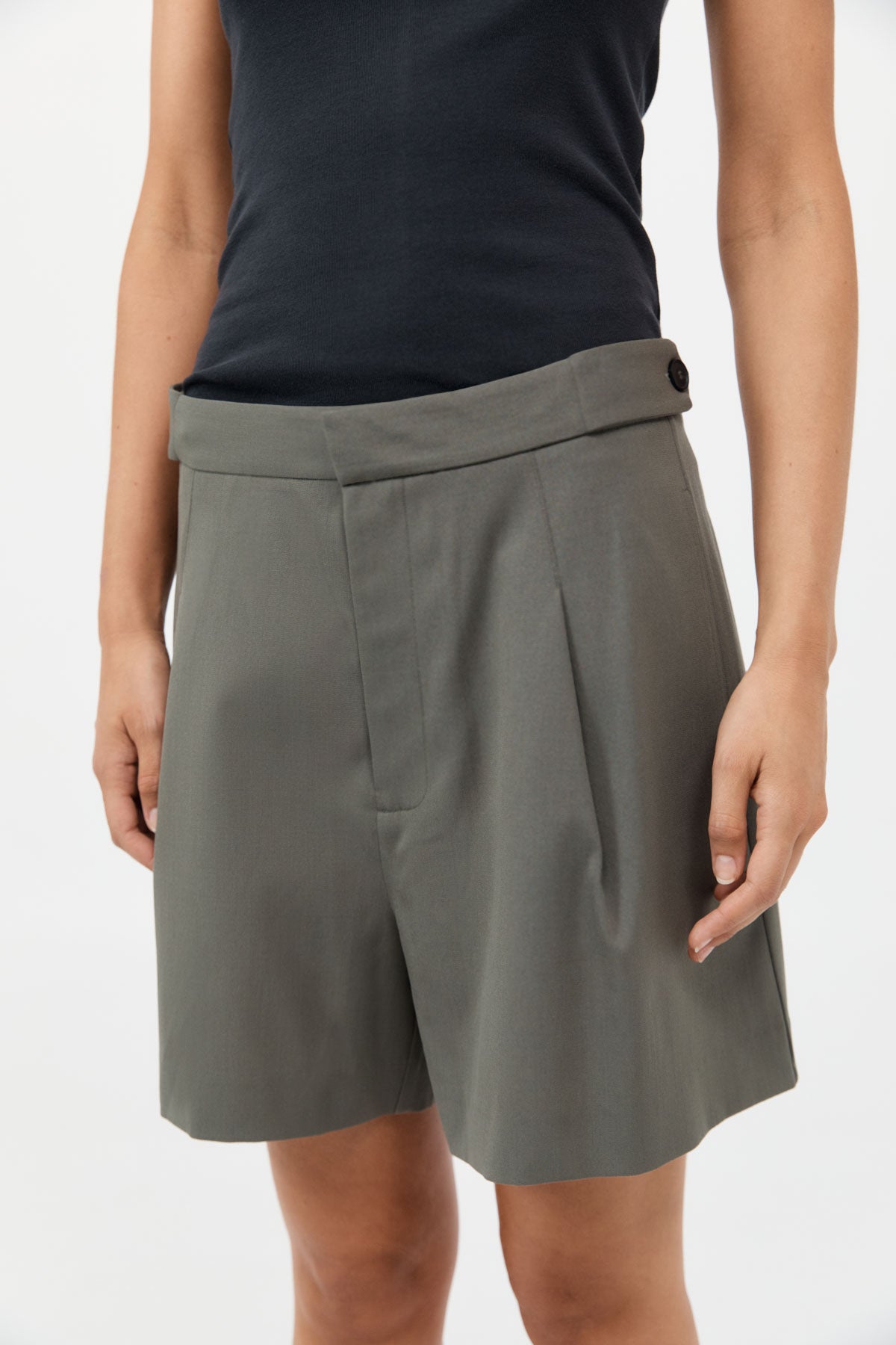 Adjustable Shorts - Smokey Olive