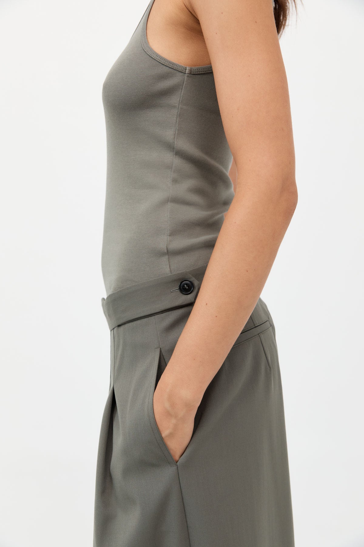 Adjustable Pants - Smokey Olive