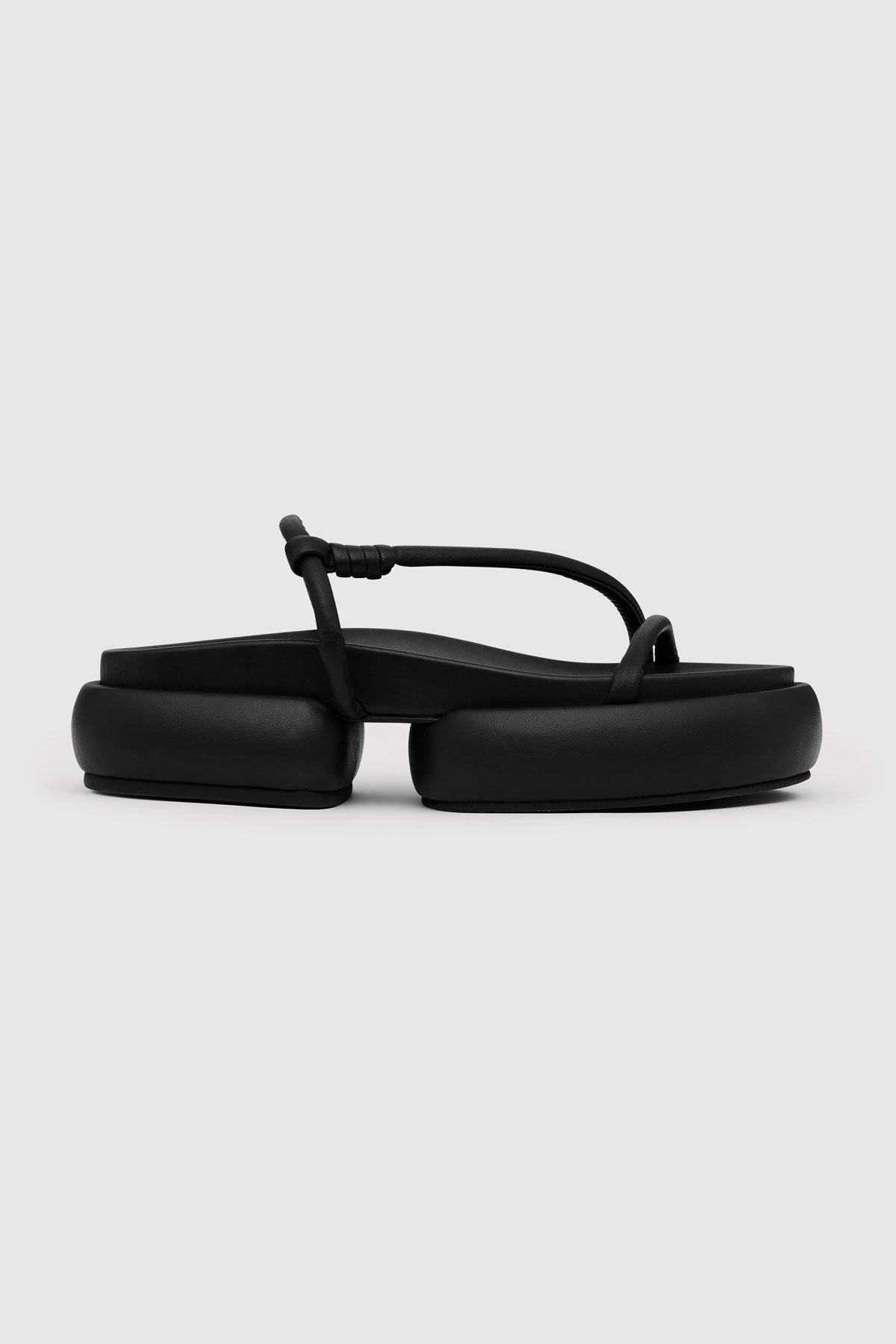 Strappy Pillow Slides - Black